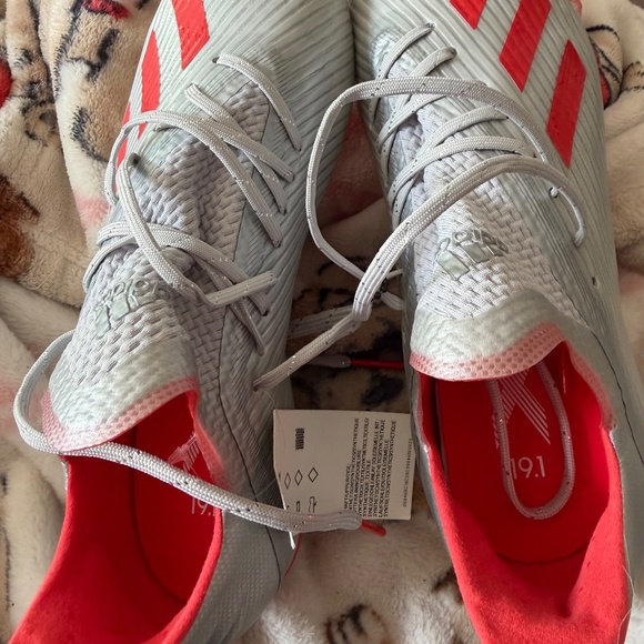 Brand new soccer cleats adidas 19.1 - Picture 2 of 2